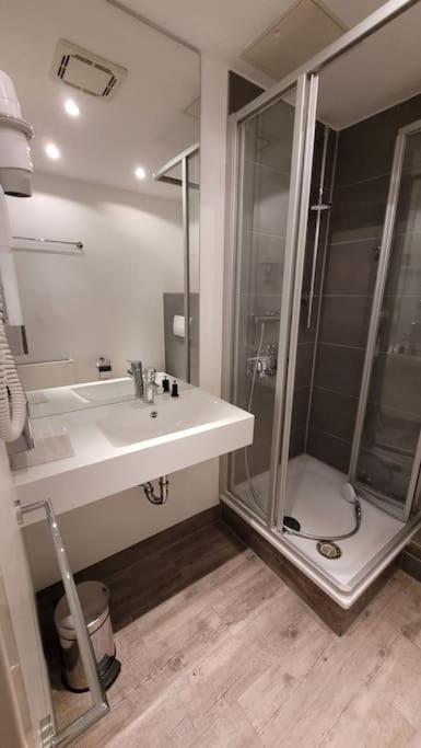 Nice Apartment In Modern Center Of Duesseldorf מראה חיצוני תמונה